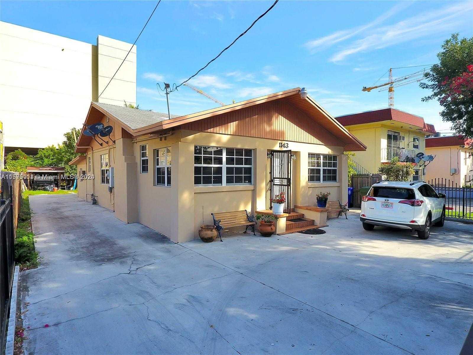 1143 NW 6th St , Miami, Single-Family Home,  for sale, InCom Real Estate - Sample Office 